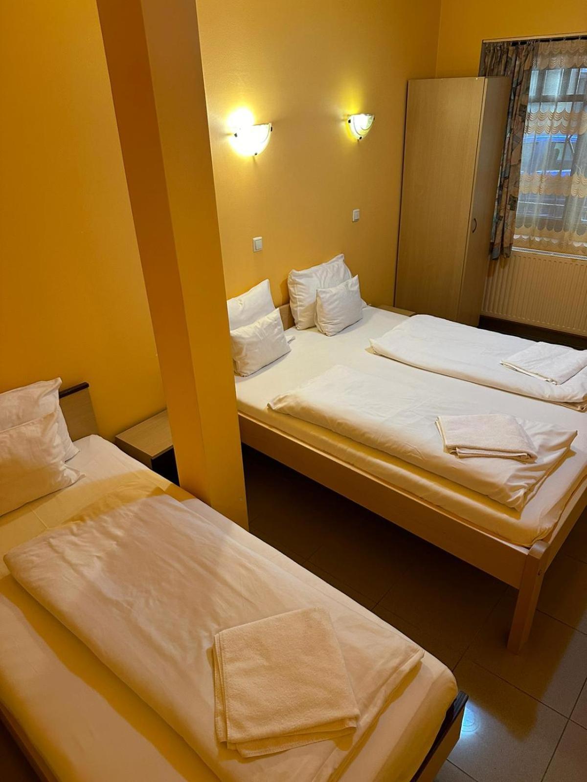 Esprit Hotel Budapest Eksteriør billede