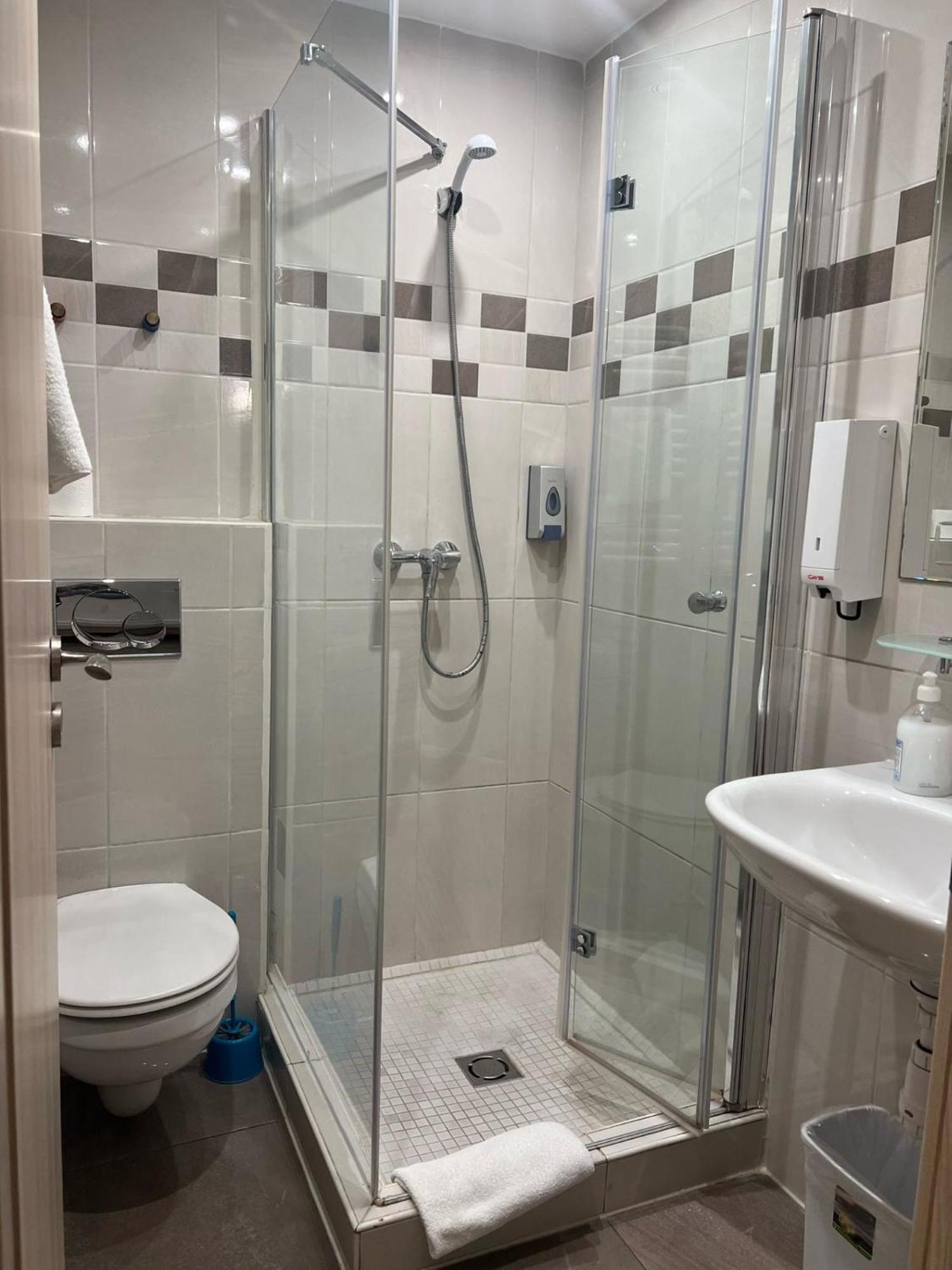 Esprit Hotel Budapest Eksteriør billede
